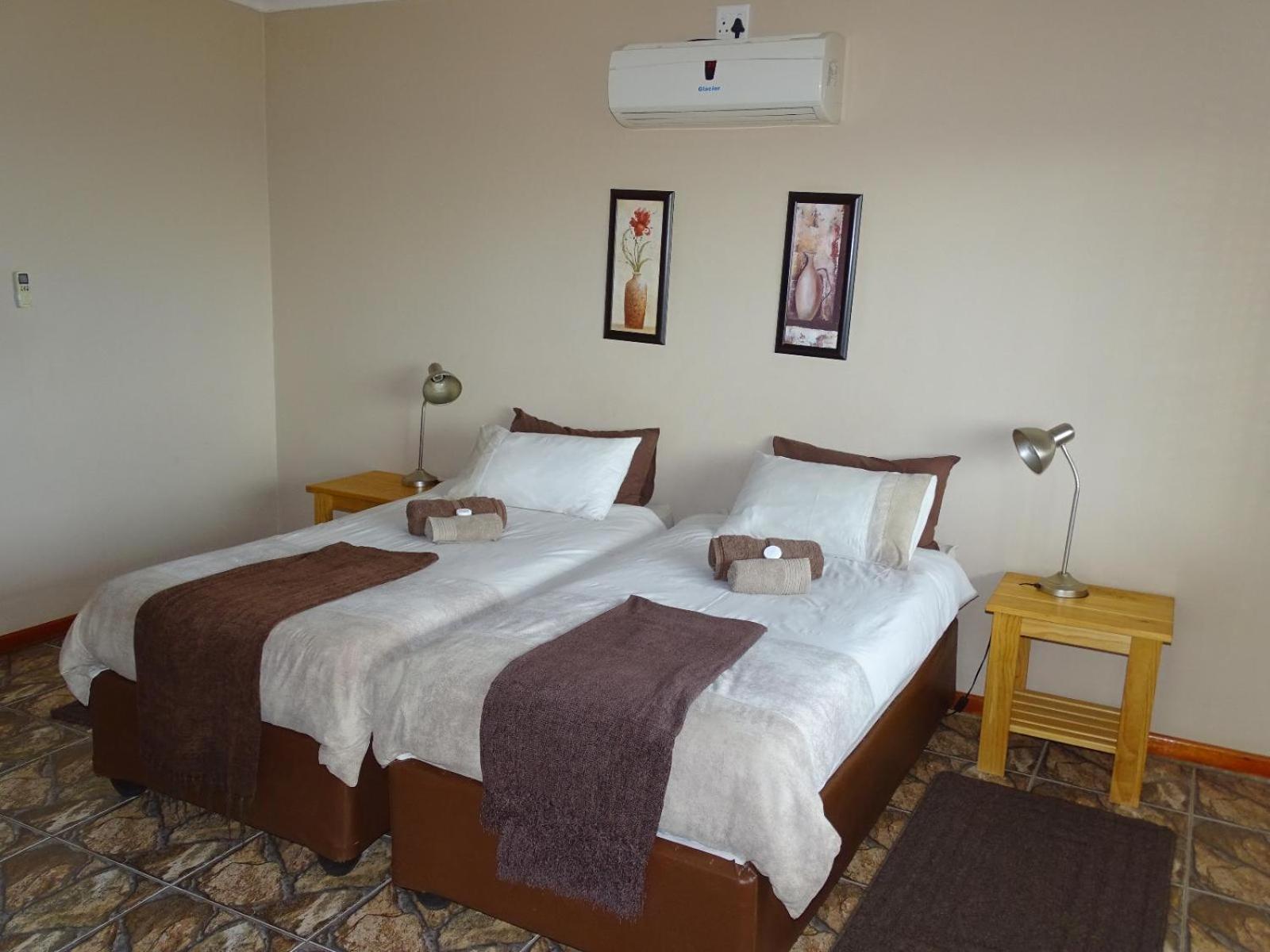 Eden Chalets Виндхук Номер фото